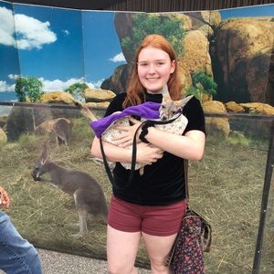 Meet your Posher, Kristin